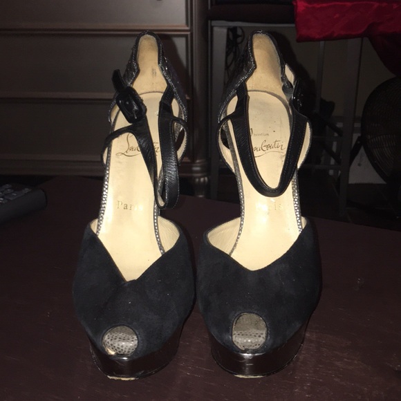 christian louboutin - Picture 3 of 5